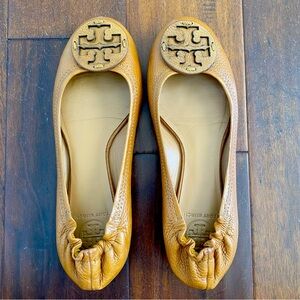 Tory Burch Brown Flats